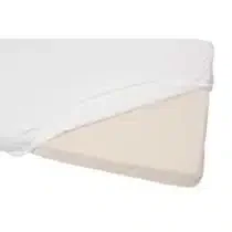 Retrouvez Candide Drap housse imperméable 60x120cm Blanc au meilleur prix chez Bebemaman.ma ! Livraison à domicile partout au Maroc !