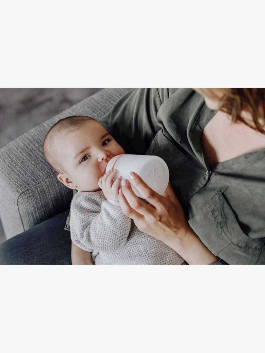 biberon-anti-colique-zero-zero-suavinex-180-ml-debit-lent-s (4)