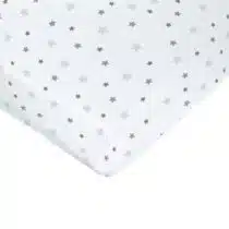Retrouvez Domiva Drap housse imprimé étoiles 60x120 cm aux meilleurs prix sur bebemaman.ma. Livraison à domicile partout au Maroc.