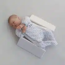 Trois Kilos Sept Cale-bébé latéral et dorsal prix Maroc | Bebemaman.ma