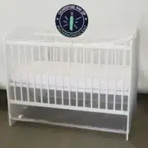 Retrouvez Domiva Moustiquaire pour lit 60x120 et 70x140 Blanc aux meilleurs prix sur bebemaman.ma. Livraison à domicile partout au Maroc.