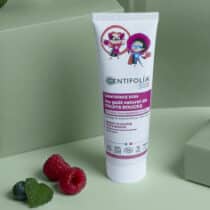 Retrouvez Centifolia Dentifrice enfant fruits rouges 75ml aux meilleurs prix sur Bebemaman.ma . Livraison à domicile partout au Maroc.