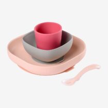 Retrouvez Beaba Set vaisselle 4 pièces silicone - Rose chez Bebemaman. Livraison à domicile partout au Maroc.