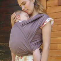 Retrouvez Neko Echarpe de portage Taupe aux meilleurs prix sur Bebemaman.ma . Livraison à domicile partout au Maroc.