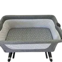 Retrouvez Drap Housse cododo / berceau Gris Etoiles Blanc aux meilleurs prix sur Bebemaman.ma . Livraison à domicile partout au Maroc.