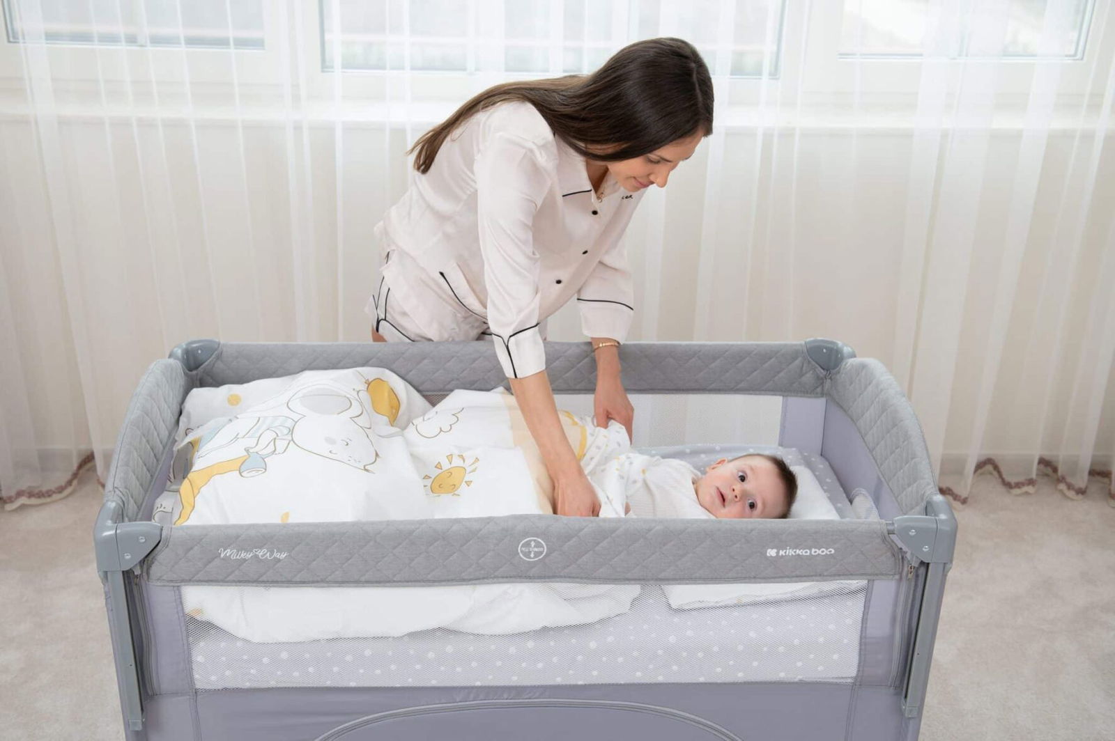 bebemaman-Kikkaboo-Lit-Parapluie-MILKY WAY-2-niveaux-12