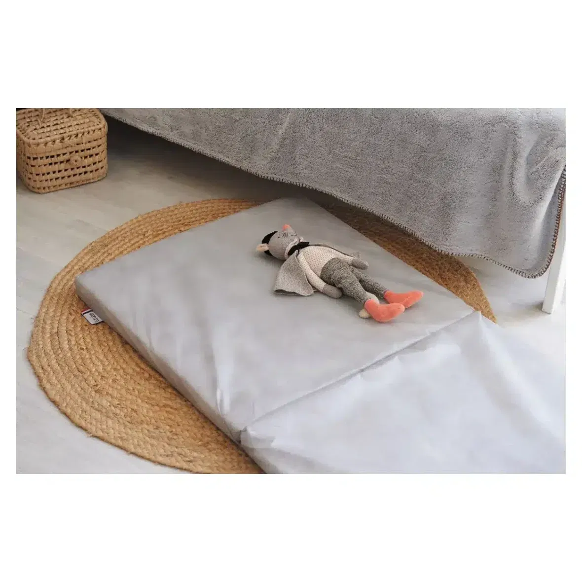 matelas-pliant-2-parties-tineo-6-bebemaman.ma