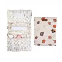 Retrouvez Hamur Trousse Organisateur essentiels Bebe - Herisson aux meilleurs prix sur Bebemaman.ma . Livraison à domicile partout au Maroc. Paiement à la livraison.
