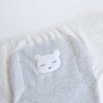 Retrouvez Domiva Couverture d'emmaillotage câlin naissance grise aux meilleurs prix sur Bebemaman.ma . Livraison à domicile partout au Maroc. Paiement à la livraison.