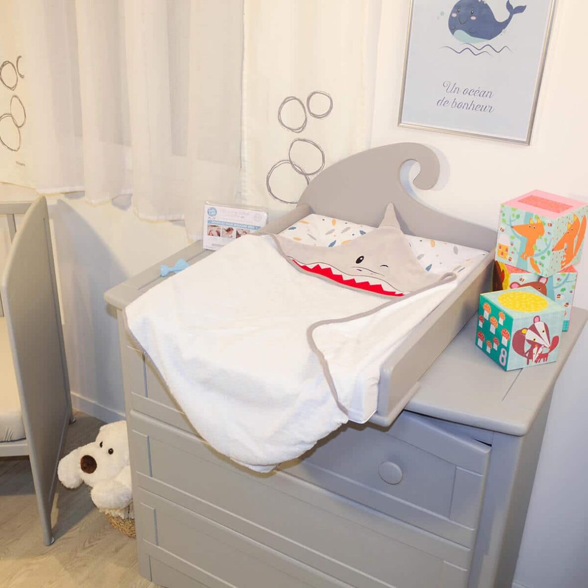 Babycalin Cape de bain ludique 75×75 cm – Requin 3