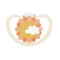 Retrouvez Nuk Sucette Space Silicone Soleil 6-18mois aux meilleurs prix sur Bebemaman.ma . Livraison à domicile partout au Maroc. Paiement à la livraison.