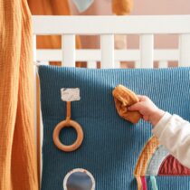 Retrouvez Domiva Mur d'activités au fil de l'eau Bleu 50x35 cm aux meilleurs prix sur Bebemaman.ma . Livraison à domicile partout au Maroc. Paiement à la livraison.