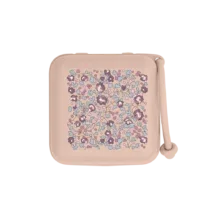 Retrouvez Bibs Boite à sucettes - Eloise Blush aux meilleurs prix sur Bebemaman.ma . Livraison à domicile partout au Maroc. Paiement à la livraison.
