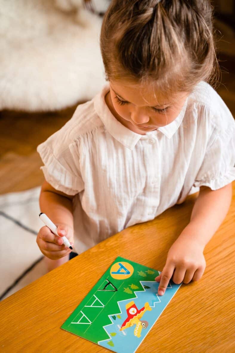 Bebemaman Nathan La Petite Ecole – J&rsquo;écris les lettres 4