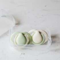 Retrouvez Tommee Tippee Lot de 2 sucettes newborn 0-2m Sage aux meilleurs prix sur Bebemaman.ma . Livraison à domicile partout au Maroc. Paiement à la livraison.