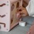 Retrouvez Label Label Cube d'Activités 5 en 1 - Rose aux meilleurs prix sur Bebemaman.ma . Livraison à domicile partout au Maroc. Paiement à la livraison.