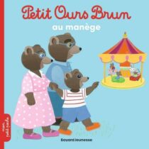 Avec Petit Ours Brun au manège préparez votre enfant à une sortie pleine d’émotions grâce à une histoire tendre et rassurante dès 18 mois.