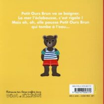 Bebemaman Petit Ours Brun se baigne dans la mer