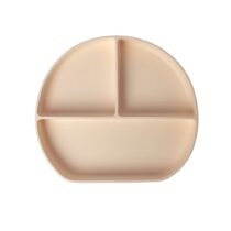 Yummy Assiette en Silicone Multi-Compartiments avec Ventouse - Crème 3 compartiments, anti-renversement, sans BPA. Passe au micro-ondes et lave-vaisselle.
