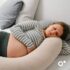 Doomoo Buddy Corduroy Sand : coussin d’allaitement en velours côtelé bio. Confort premium, lavable et évolutif. Livraison rapide au Maroc.