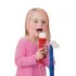 Offrez à votre enfant une expérience musicale interactive avec la Winfun Sing 'N Jam Platform. Micro détachable, effets sonores et boule disco pour des heures de plaisir dès 3 ans.
