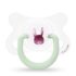 Sucette Suavinex Night & Day 2‑4 mois à tétine silicone physiologique réversible et anneau phosphorescent : facile à retrouver dans le noir.