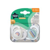 Lot de 2 sucettes Tommee Tippee Night Time 6-18 mois mixte – orthodontiques, phosphorescentes, en silicone sans BPA. Livraison rapide au Maroc.