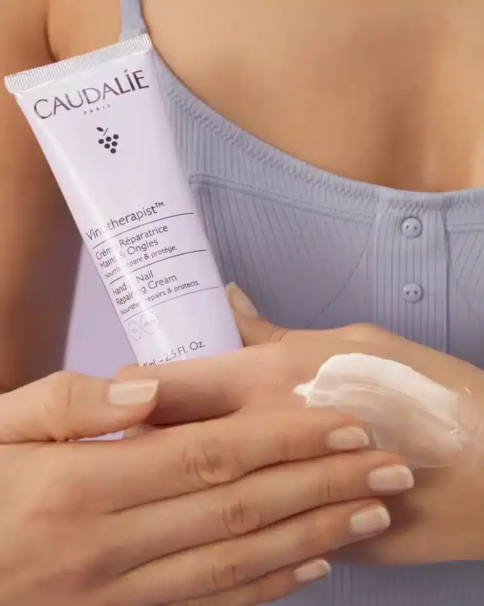 CAUDALIE VINOTHERAPIST Crème Réparatrice Mains et Ongles 75ml – 4 – bebemaman