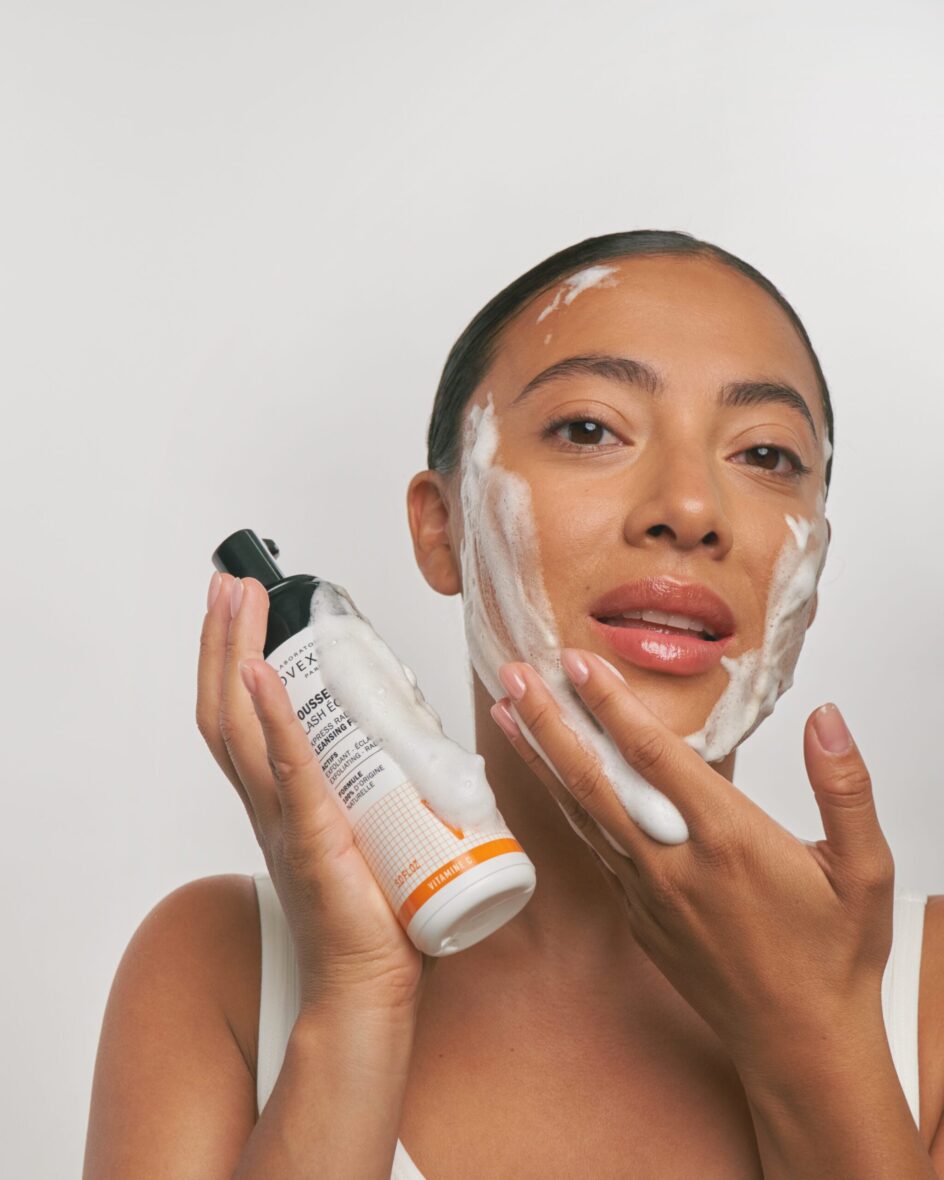 Novexpert Mousse Nettoyante Flash Eclat – 4 – bebemaman