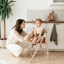 Tinéo Réhausseur De Chaise Bébé Nomade -2- bebemaman