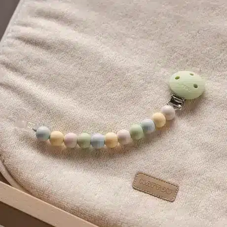 bebemaman attache sucette nattou