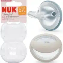 Sucette NUK MommyFeel 0‑9 mois – tétine en silicone ultra-douce, design imitant le sein, boîte réutilisable, sans BPA. Recommandée pour allaitement.