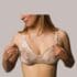 soutien-gorge d’allaitement en dentelle Carriwell beige rosé