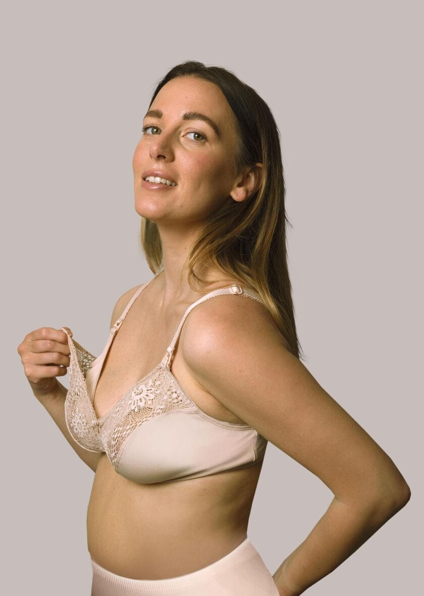 soutien-gorge d’allaitement en dentelle Carriwell beige rosé -7- bebemaman
