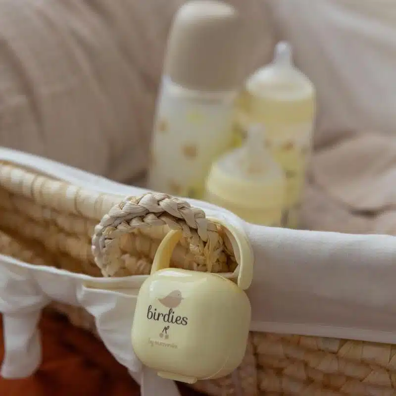 porte sucette Suavinex Birdies Beige pour bébé -5- bebemaman