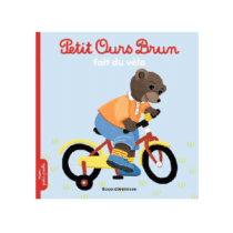 Petit Ours Brun Fait Du Vélo
