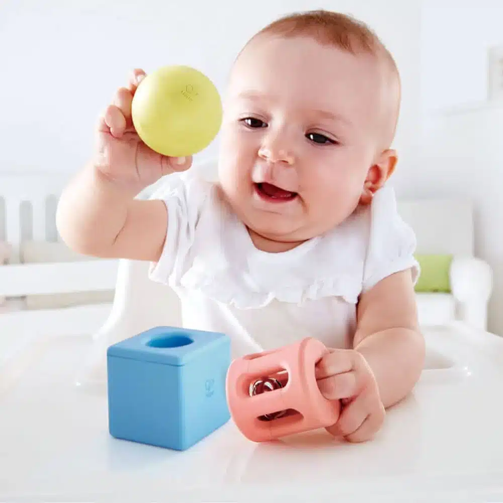 Hape Trio de Hochets Géométriques 0m+ -3- bebemaman