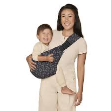 Ergobaby Upsie Sling Draagzak – Black Leopard